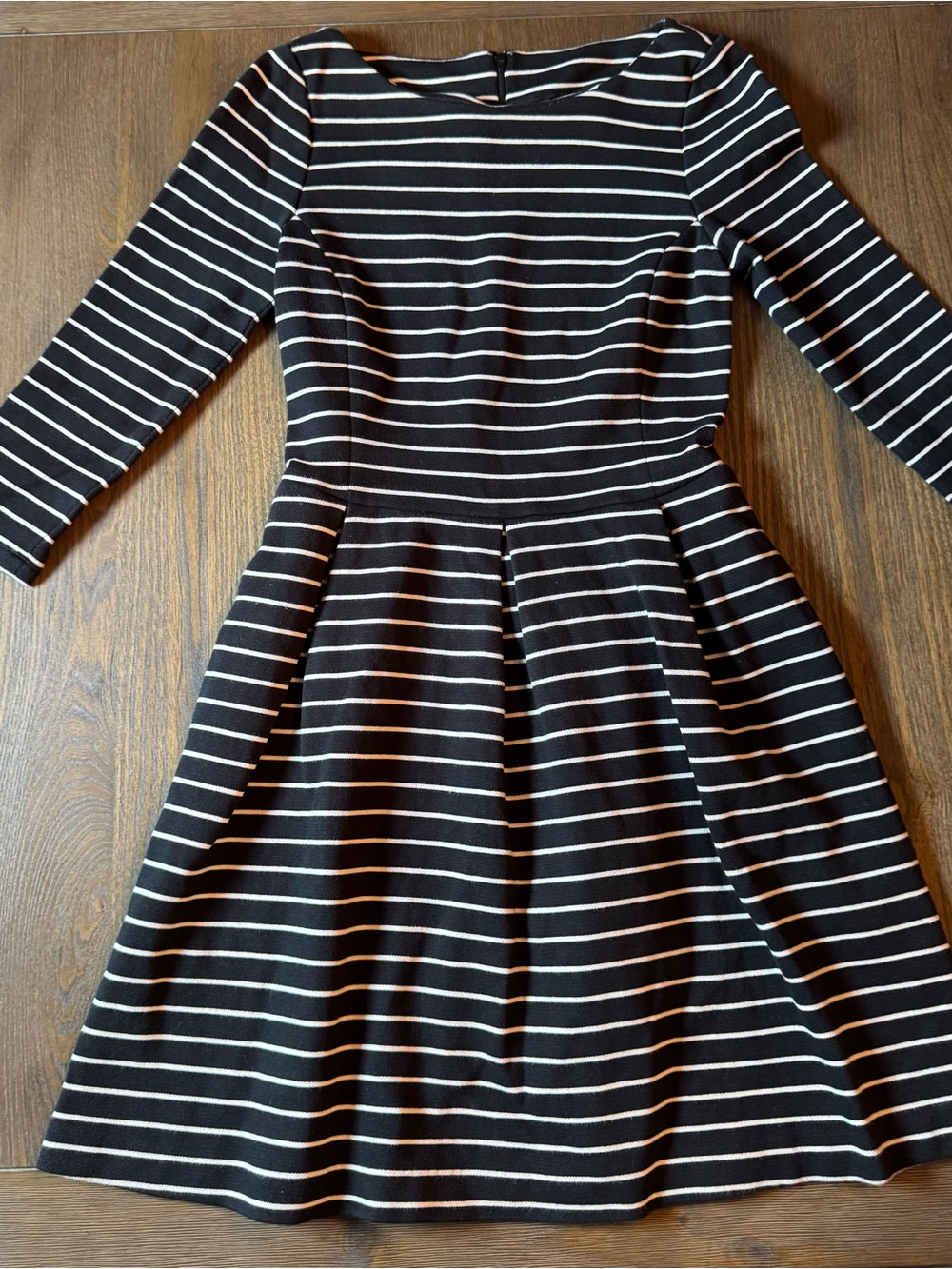 Banana Republic Women’s Black & White Striped Long Sleeve Fit-and-Flare Dress